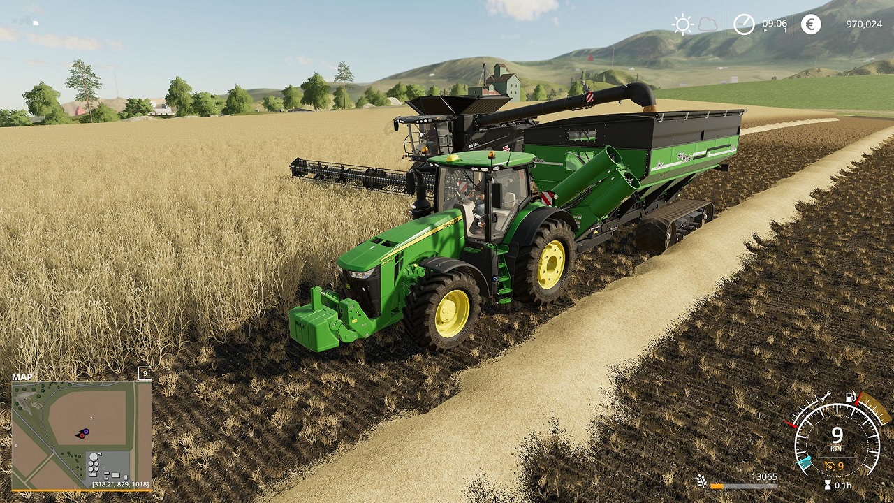 50189330_farming-simulator-21-1.jpg
